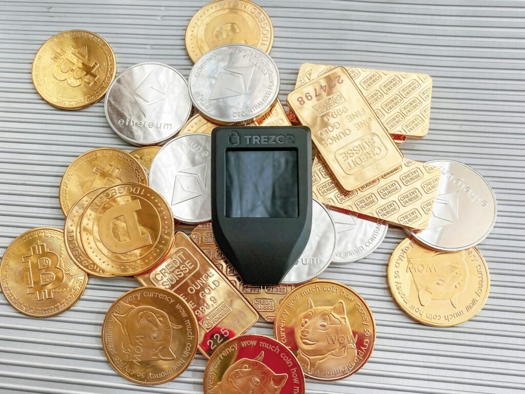 Is There a Downside to Investing in Gold?