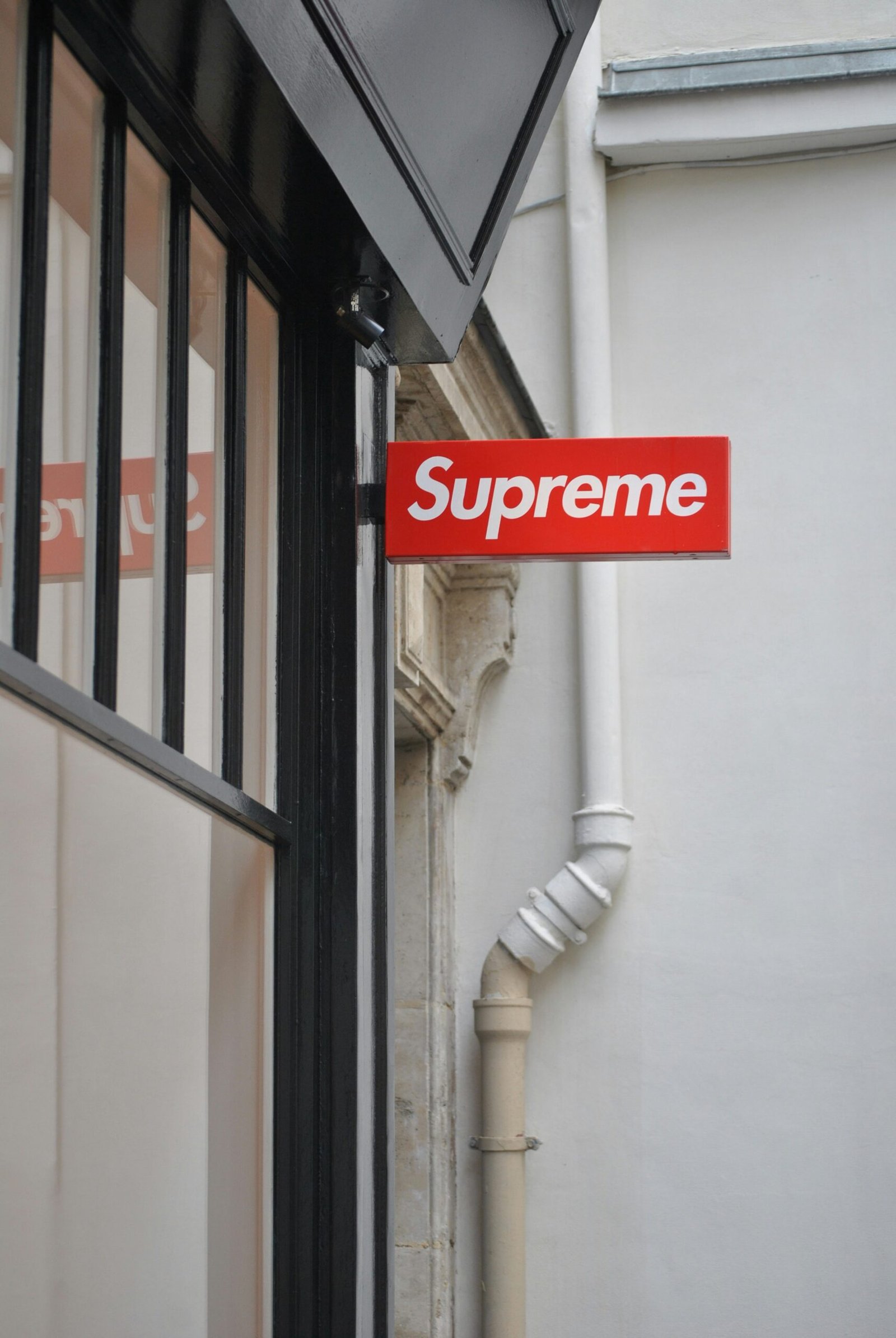 Defining Upper-Middle Class: Understanding Salary Thresholds