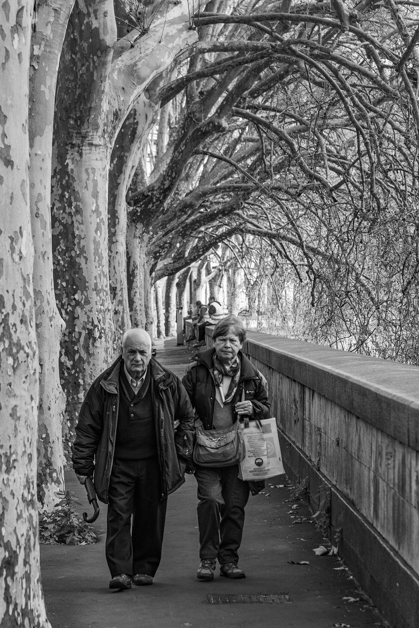 Do Wealthy Retirees Receive Social Security Benefits?